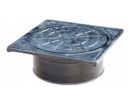 Właz żeliwny 315
